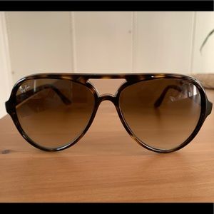 Ray Ban Aviator Cats 5000 Classic